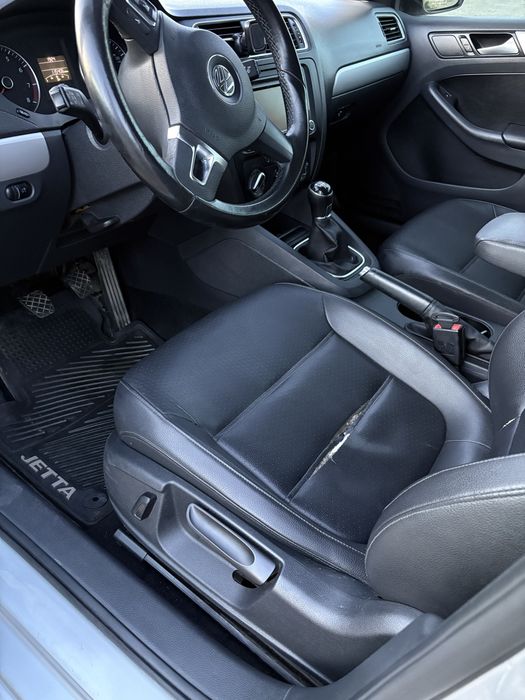 Volkswagen Jetta 2014