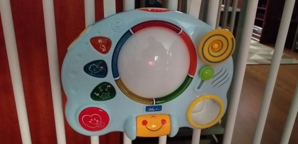 Zabawka do łóżeczka