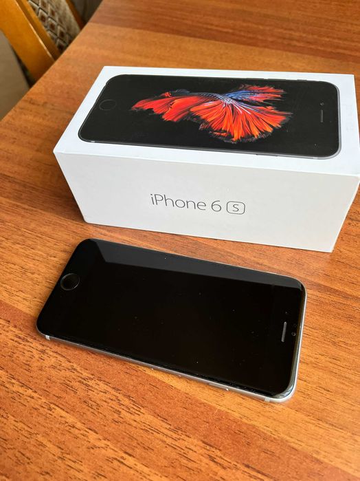 iPhone 6S з упаковкою