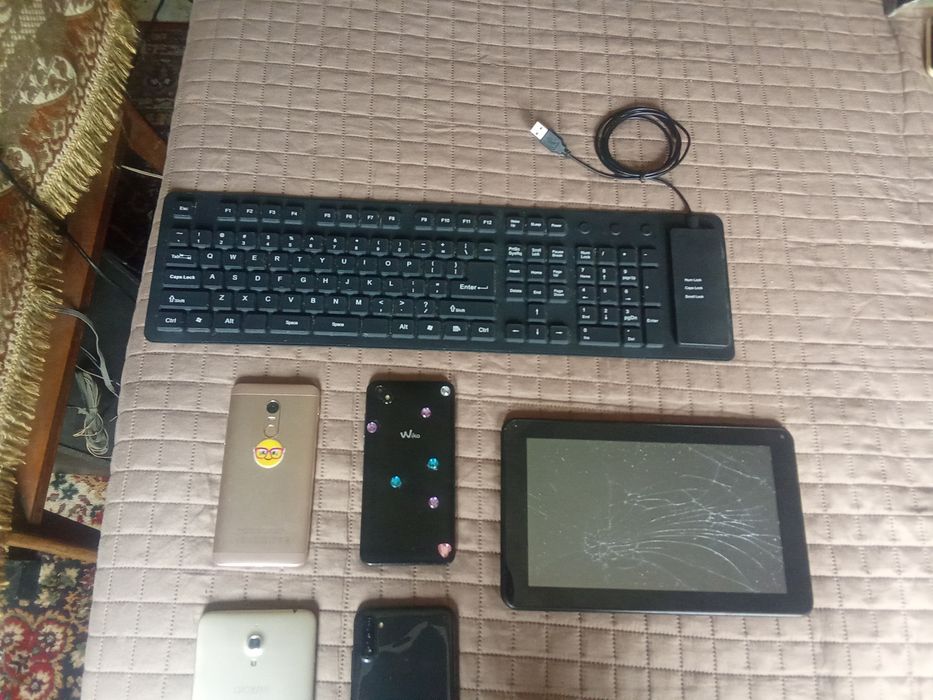 Teclado maleável telemóveis e tablet