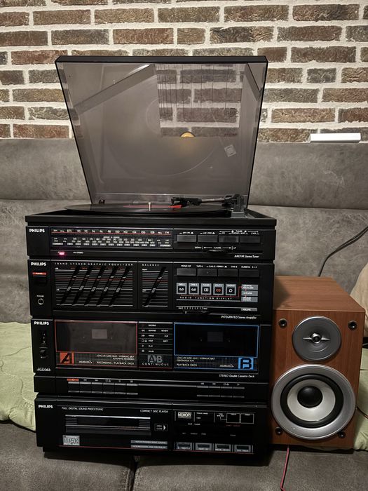 Philips FCD563  HI-FI система