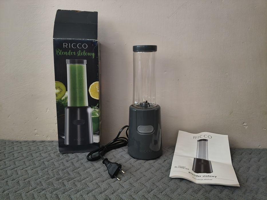 Nowy Blender stołowy Ricco