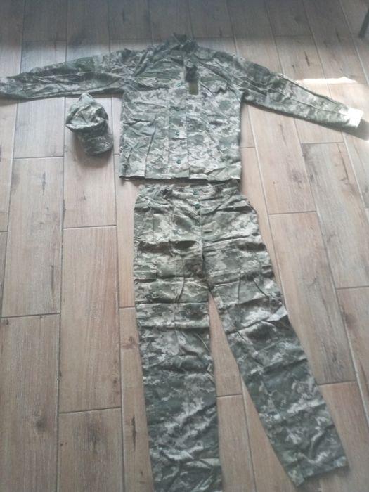 Пікселька і кепка