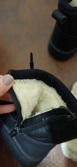 Взуття зимове сапожки