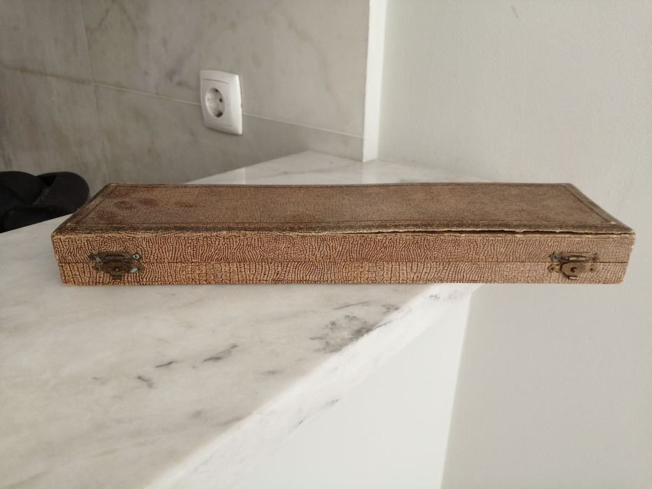 Talheres vintage com cabo em prata.