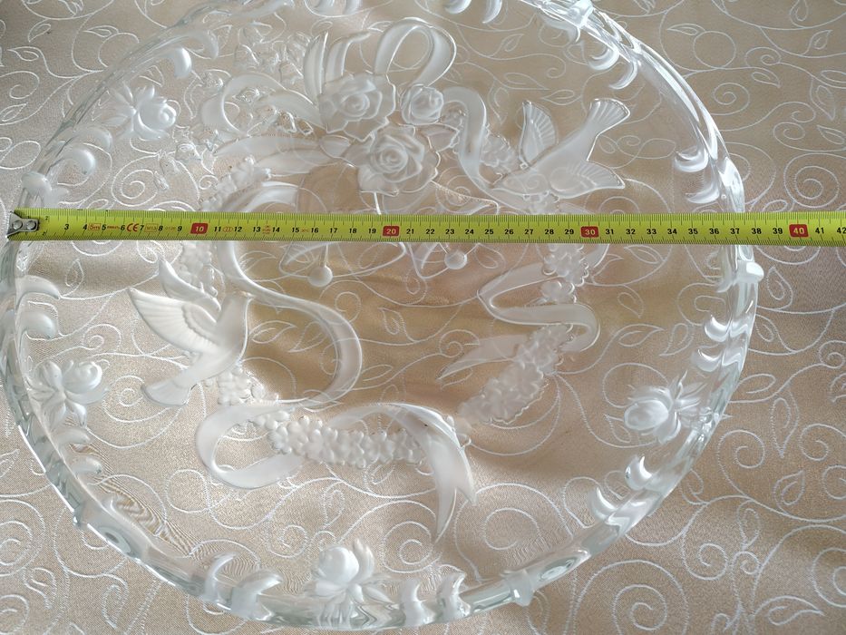 Festive Plate with Relief Design64862641638786122