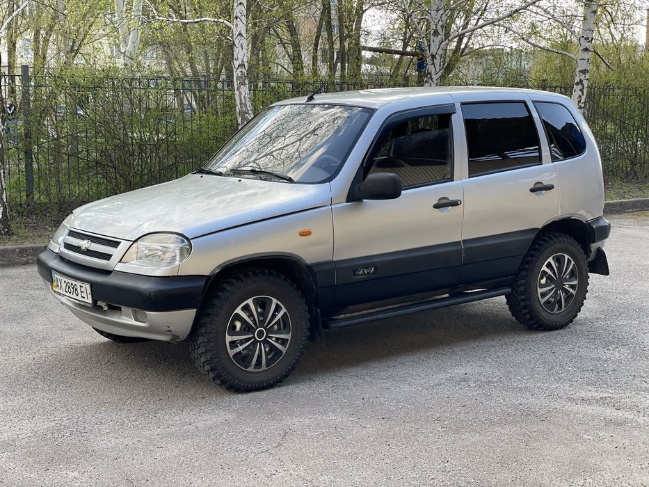 Продам Chevrolet Niva 1.7 газ/бензин