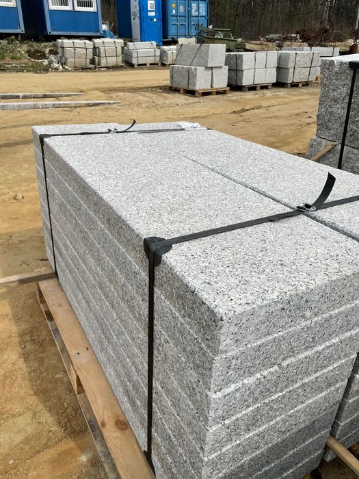 Płyty granitowe płomieniowane , grubość 3,4,5,6 cm