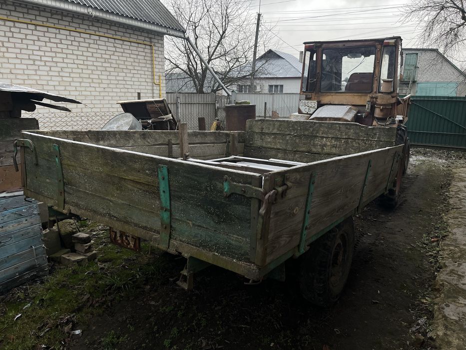 Продам трактор т-16 з причіпом