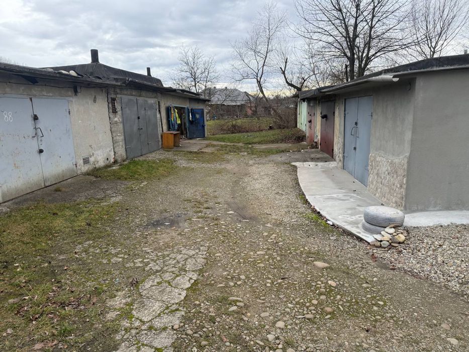 Продам гараж район Загробище