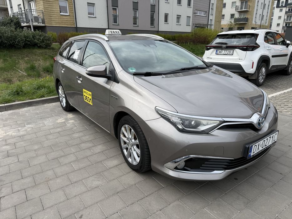 Auta pod Taxi, Uber, Bolt, Freenow.