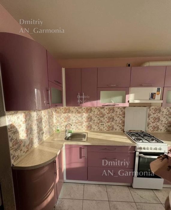 1-К Подол,  Зеленый  Остров