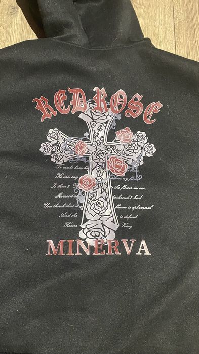 зипка Red Rose Minerva