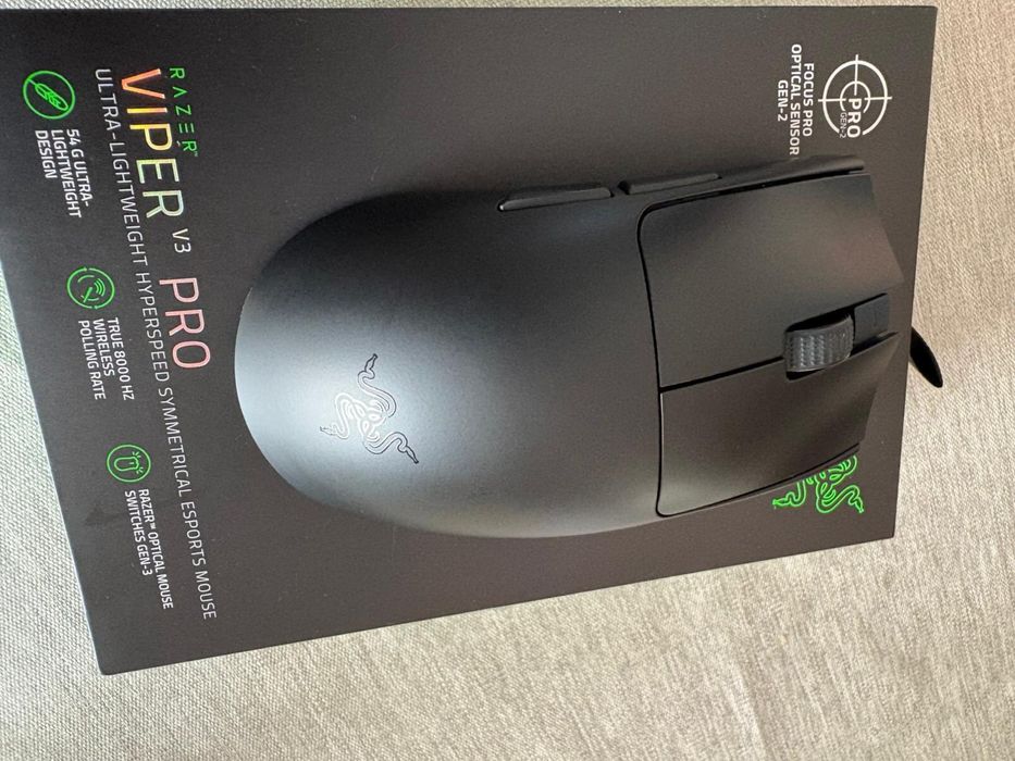 Rato Razer V3 Pro Wireless / teclado Razer Blackwidow V3 / Mousepad Razer XXL