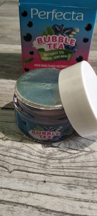Nowy krem do twarzy Perfecta rozświetlająco - nawilżający