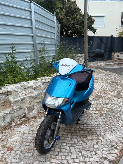 Piaggo diesis 50cc scooter acelera 100% funcional troco ou vendo