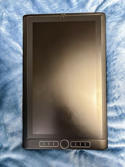 Wacom Mobile Studio Pro 16 i7 512 гб