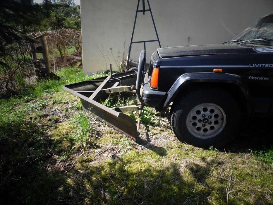 Pług do odśnieżania