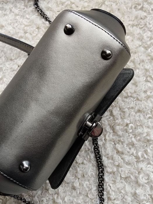 Шкіряна жіноча сумка крос-боді Вorse in Рelle Італія