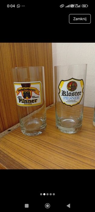 Wysokie szklanki, kufle z logami firm piwowarskich vintage