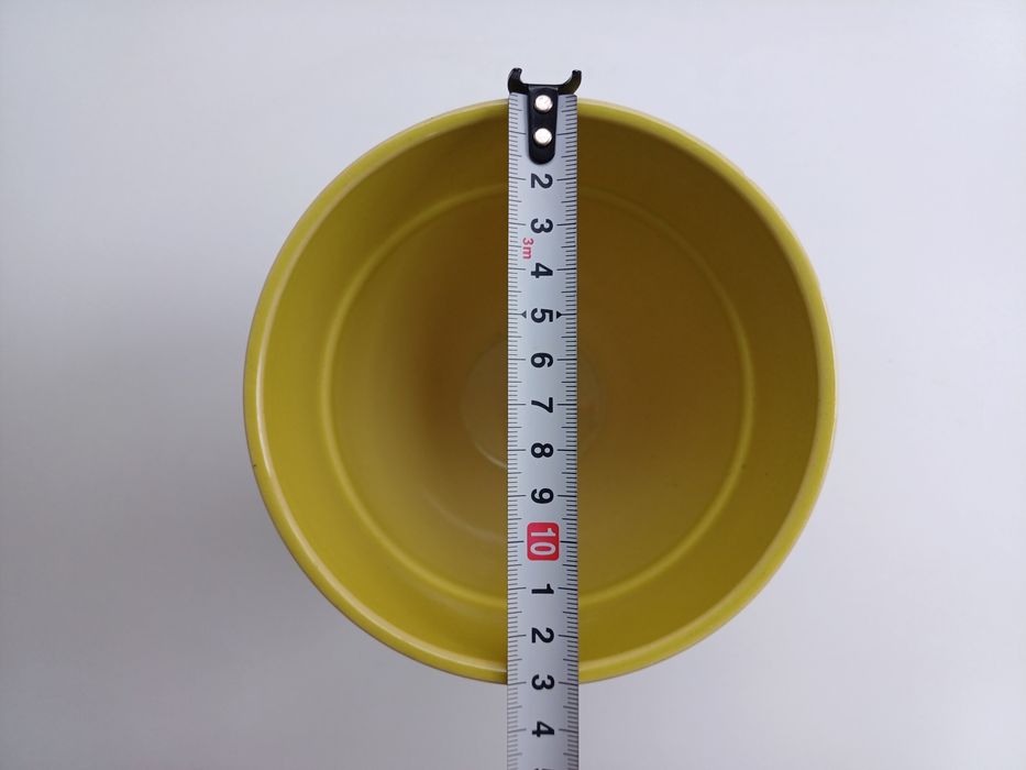 Vaso/Cache-pot alto de cor amarelo esverdeado