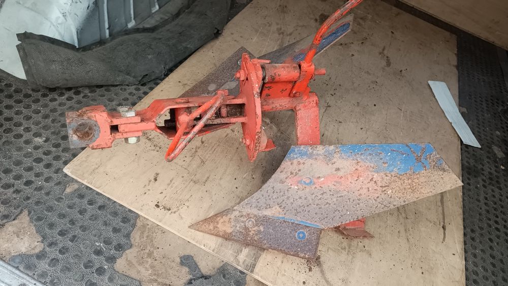 Vários artigos antigos