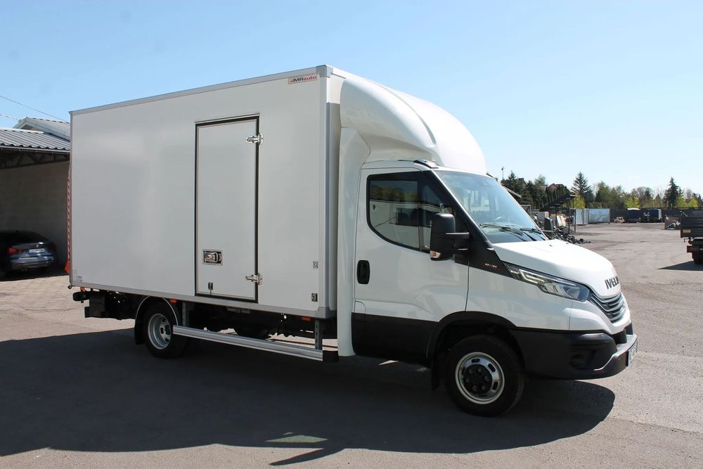 Iveco 50C16** JAK NOWE** 15tkm** WINDA**  SALON PL** jak nowy** 3,5t** GWARANCJA**