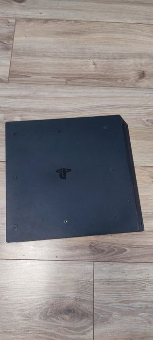 PlayStation 4 pro 1TB