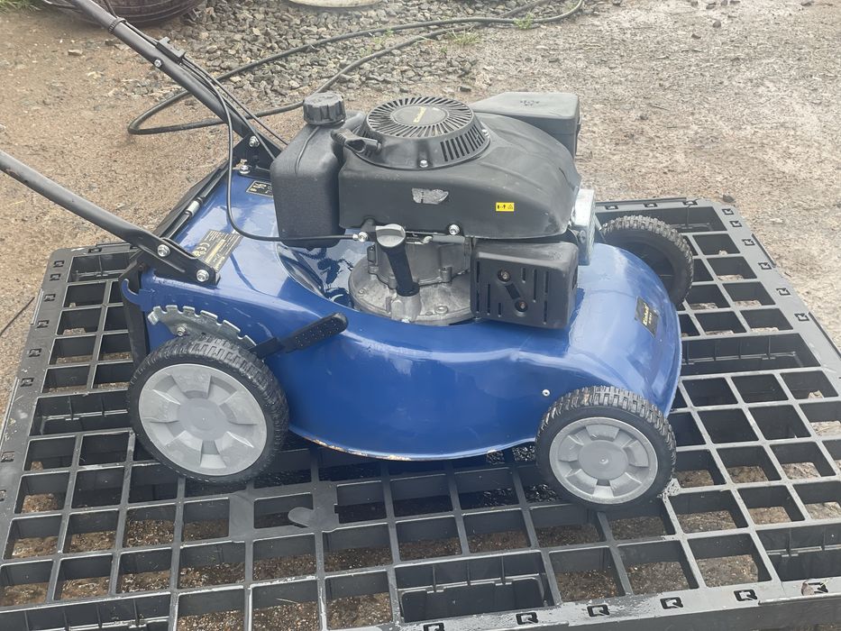 Газоно косарка самохідна Einhell