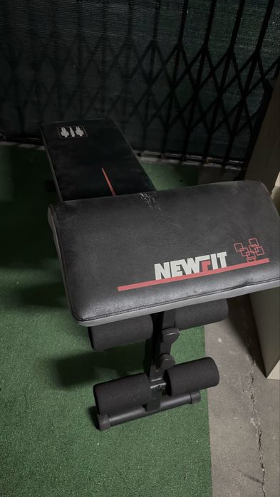 Maquina de musculacao + banco