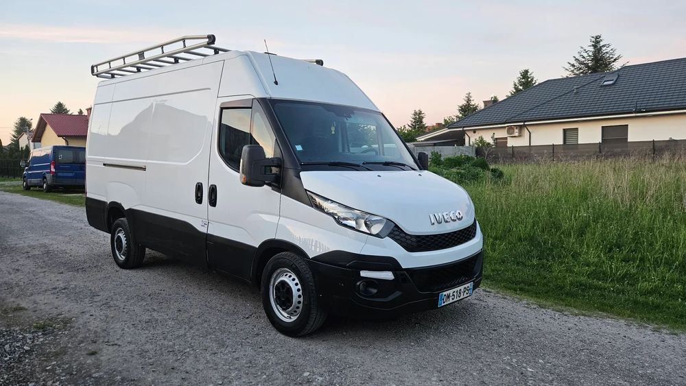 Iveco DAILY 35S17 3.0 HPI 170 KM KLIMA L3H2 L3 H2 HAK 3500 KG  3 - OSOBY  Gwarancja przebiegu Zadbany