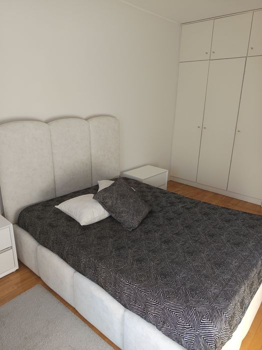 Alugo quarto para 1 pessoa