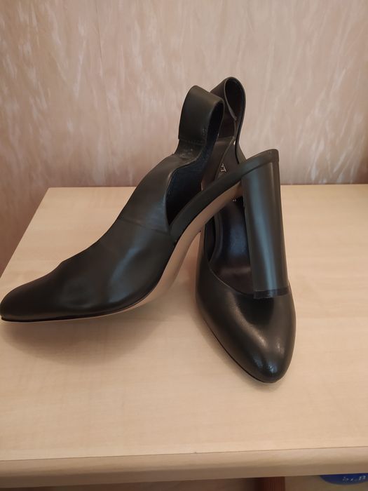 Туфлі/босоніжки Respect, 37 розмір, ШКІРА натуральна