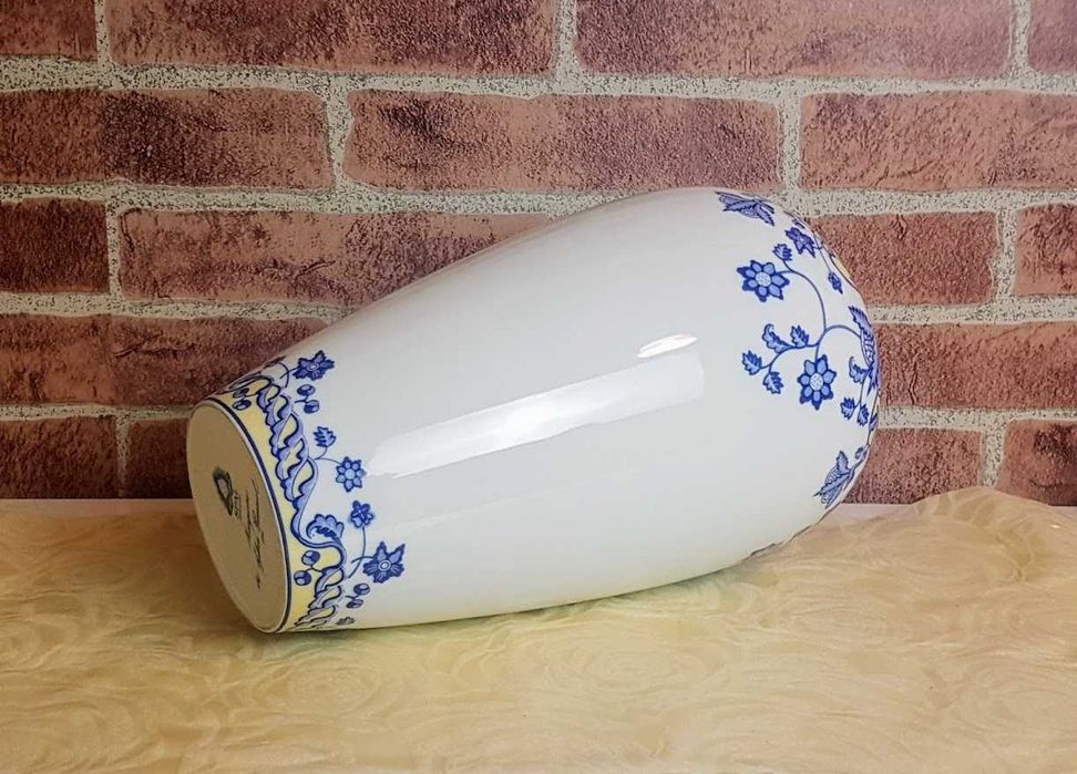 Jarra em porcelana SPAL Marquise by Sylvie Prenant 1994