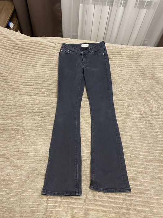 Чорні(темно-сірі) джинси кльош