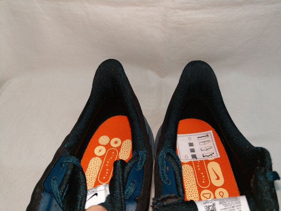 Buty Nike Air Winflo 9 Shield rozm. 41