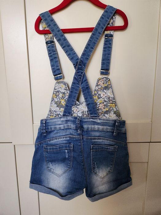 Spodenki ogrodniczki r. 140cm