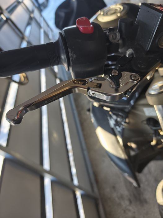 Yamaha xj6n  2010r w całości lub na części