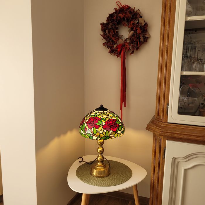 Lampa w stylu Tiffany