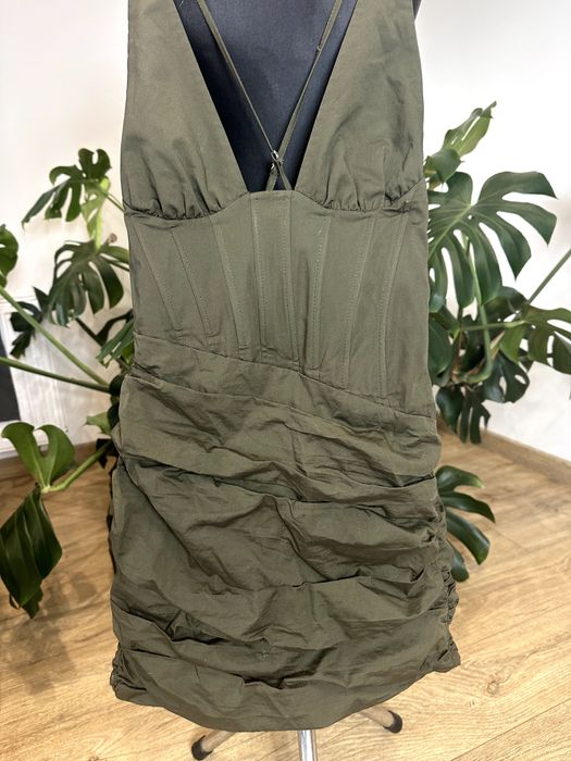 Zara sukienka khaki krotka S