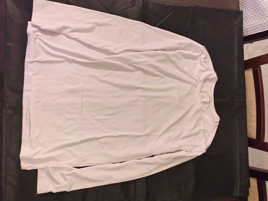 Biały komplet dwu częściowy