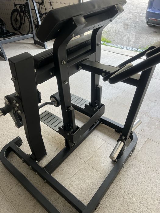 Ellipse Standing Leg Curl