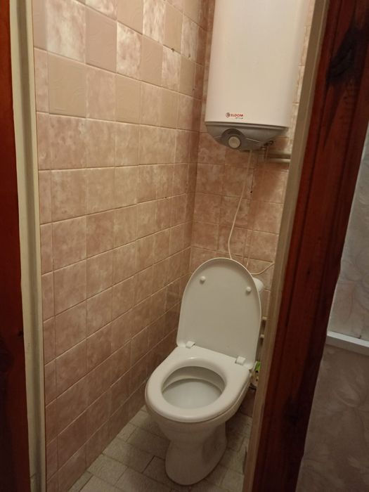 Здається кімната Р-Н Льотки