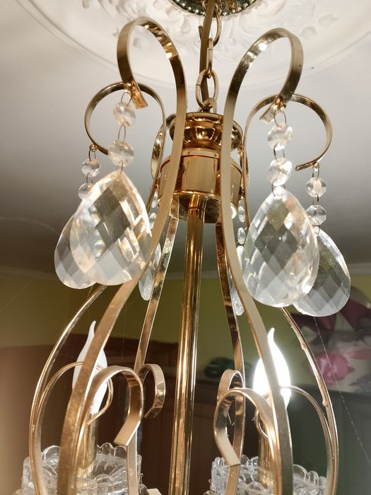 Люстра світильник