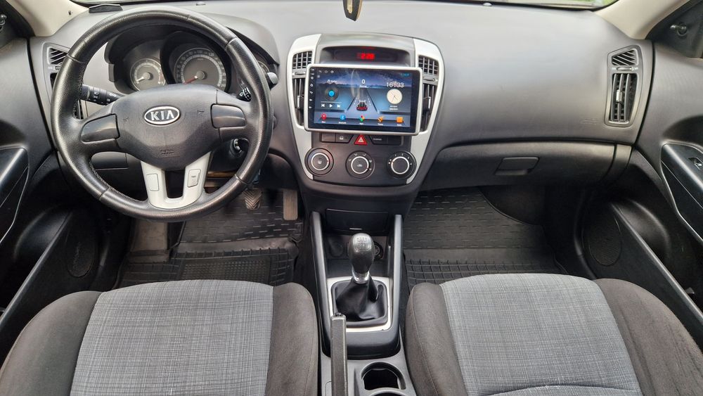 Продам Kia ceed 2012