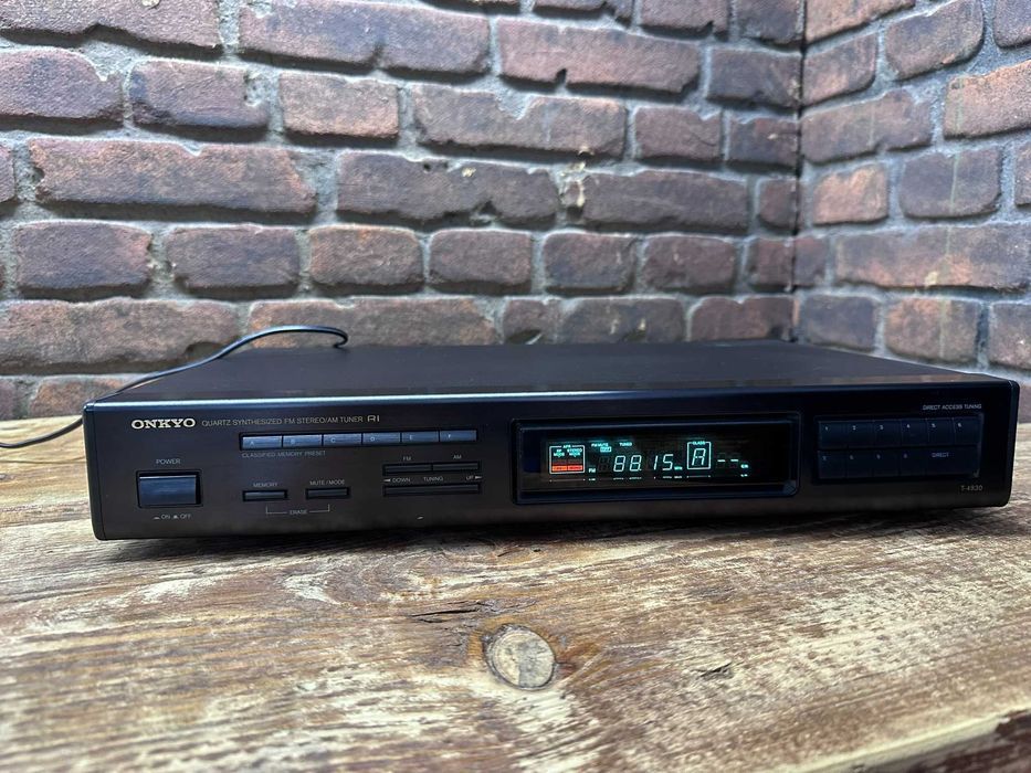 Tuner radiowy Onkyo T 4930