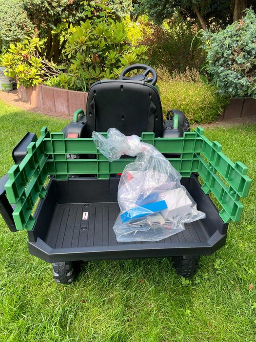 MEGAAUTKA.PL Duży Traktor na akumulator z Przyczepką Pilot + USB