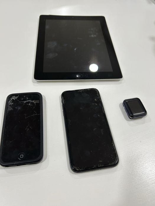 2 iPhones, apple watch serie1, iPad 32GB [Estragados]