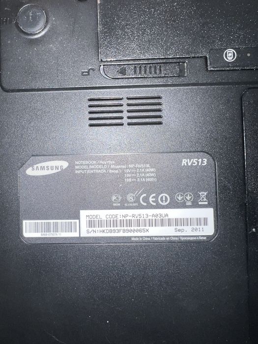 Ноутбук Samsung RV513 Silver