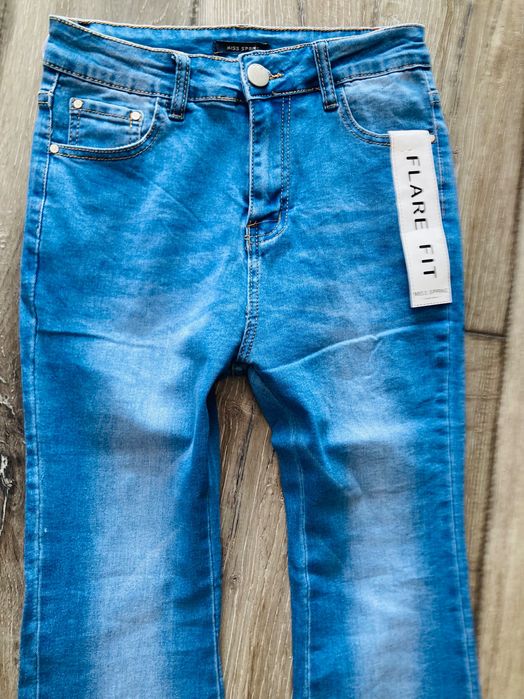 Nowe dzwony jeansy S M rozmiar